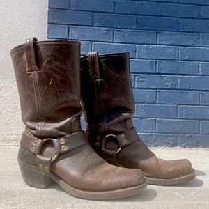 Frye Harness 12R boot, size 9